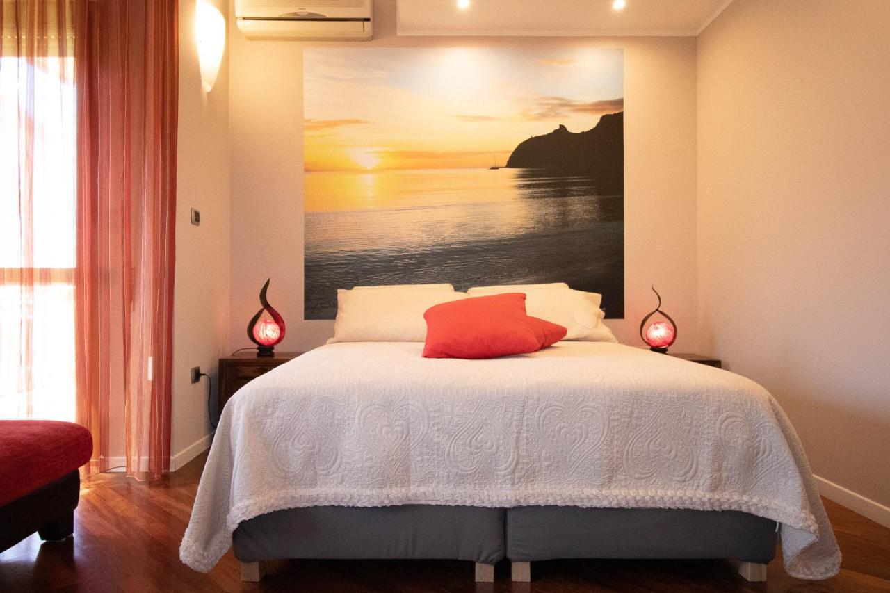 La Casa Di Adele Cagliari B&B Exterior foto