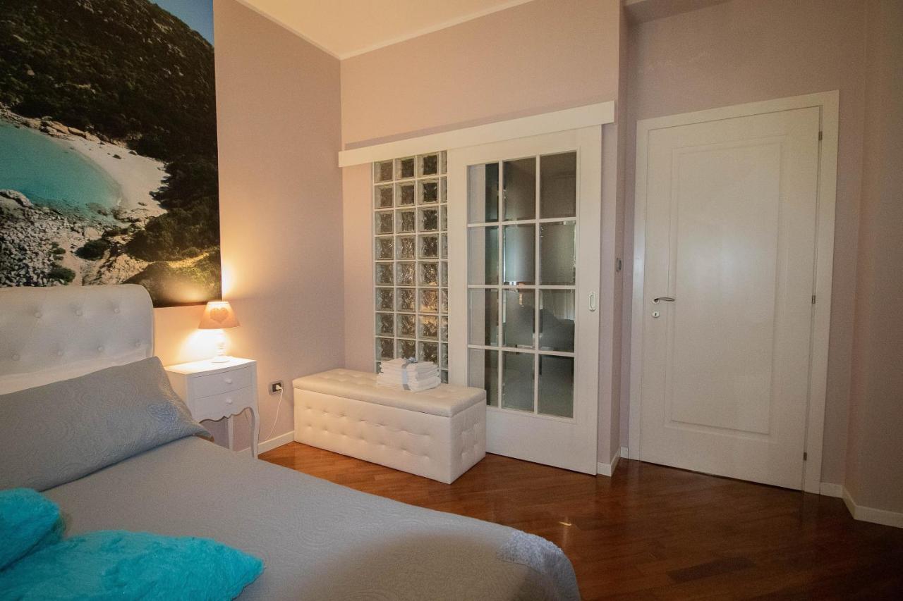 La Casa Di Adele Cagliari B&B Exterior foto