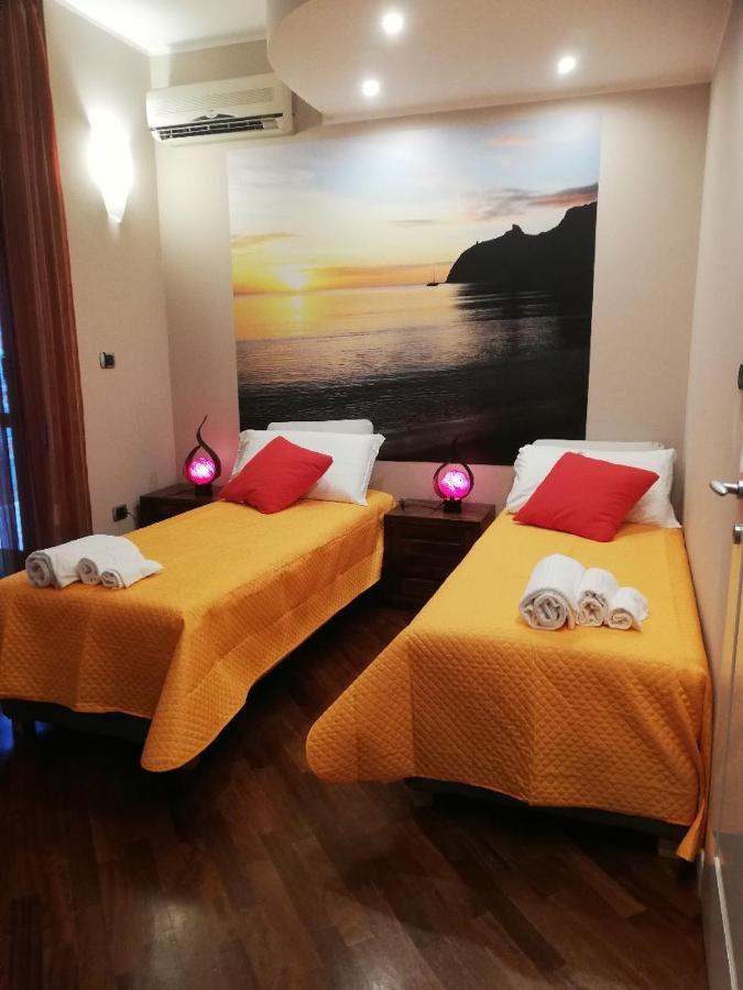 La Casa Di Adele Cagliari B&B Exterior foto
